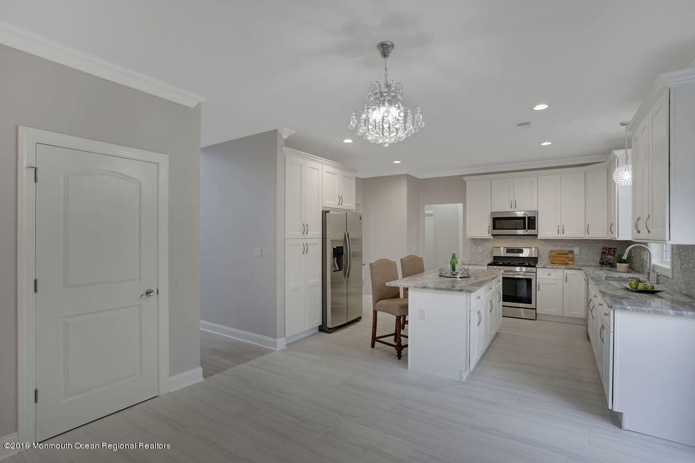 4 Hillcrest Road Morganville, NJ 07751 - Photo 12 of 23 022_dsc04946-dsc04950