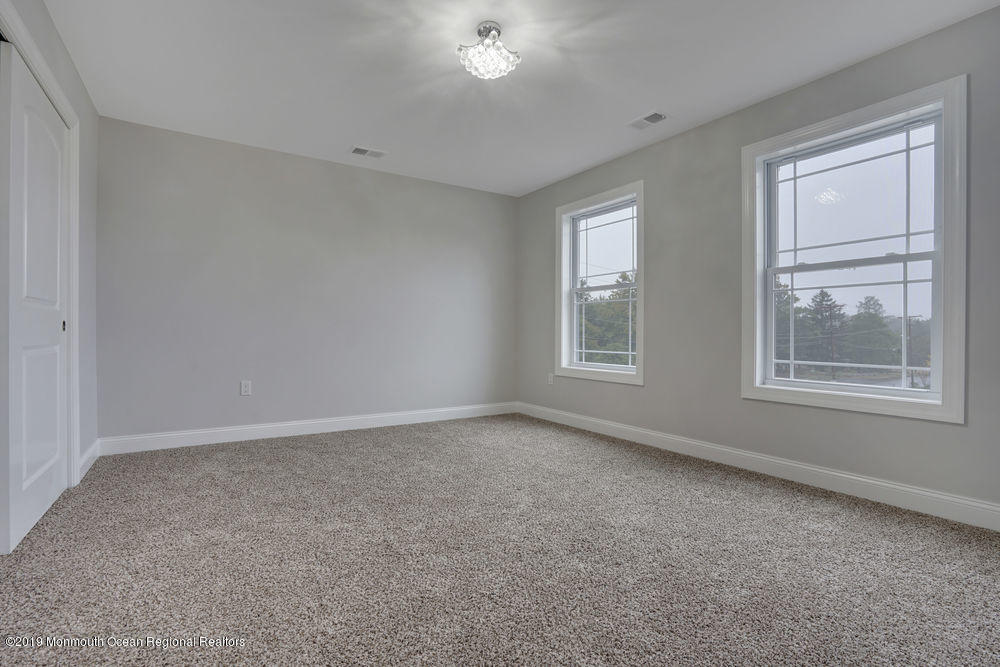 4 Hillcrest Road Morganville, NJ 07751 - Photo 17 of 23 039_dsc04781-dsc04785