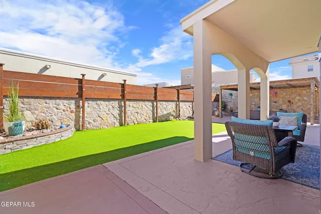 $424,900 | 7880 Enchanted View Drive, El Paso, TX 79911