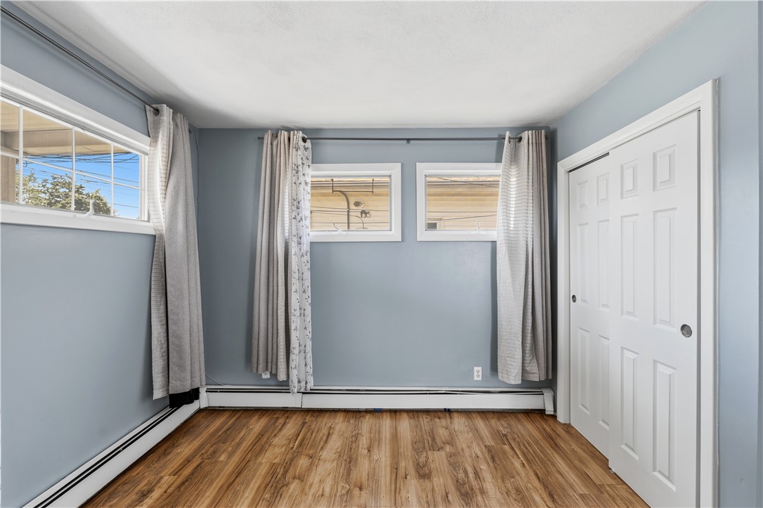 116 Warwick Road Pawtucket, RI 02861 - Photo 14 of 42