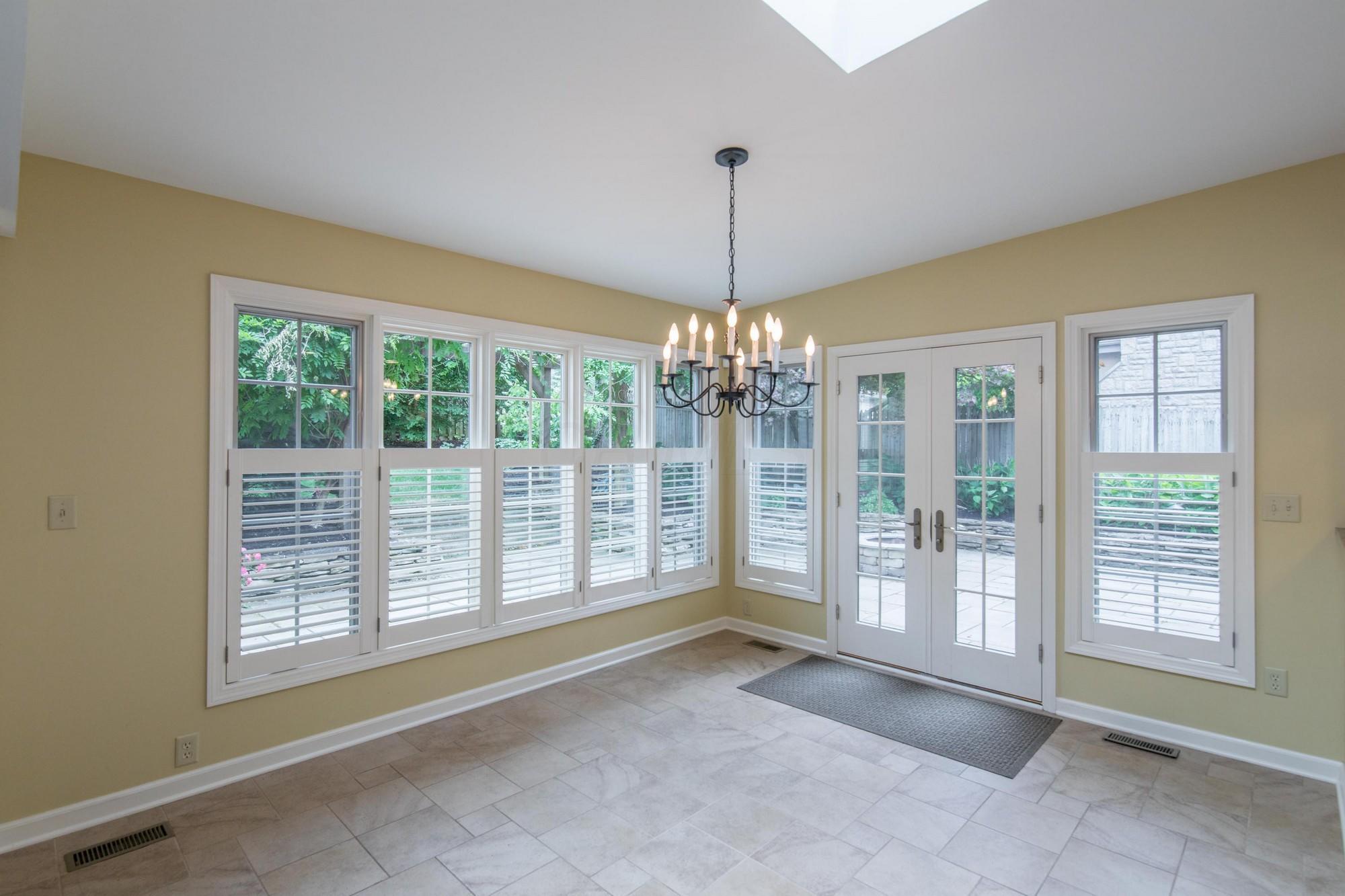 2366 Club Road Columbus, OH 43221 - Photo 13 of 48