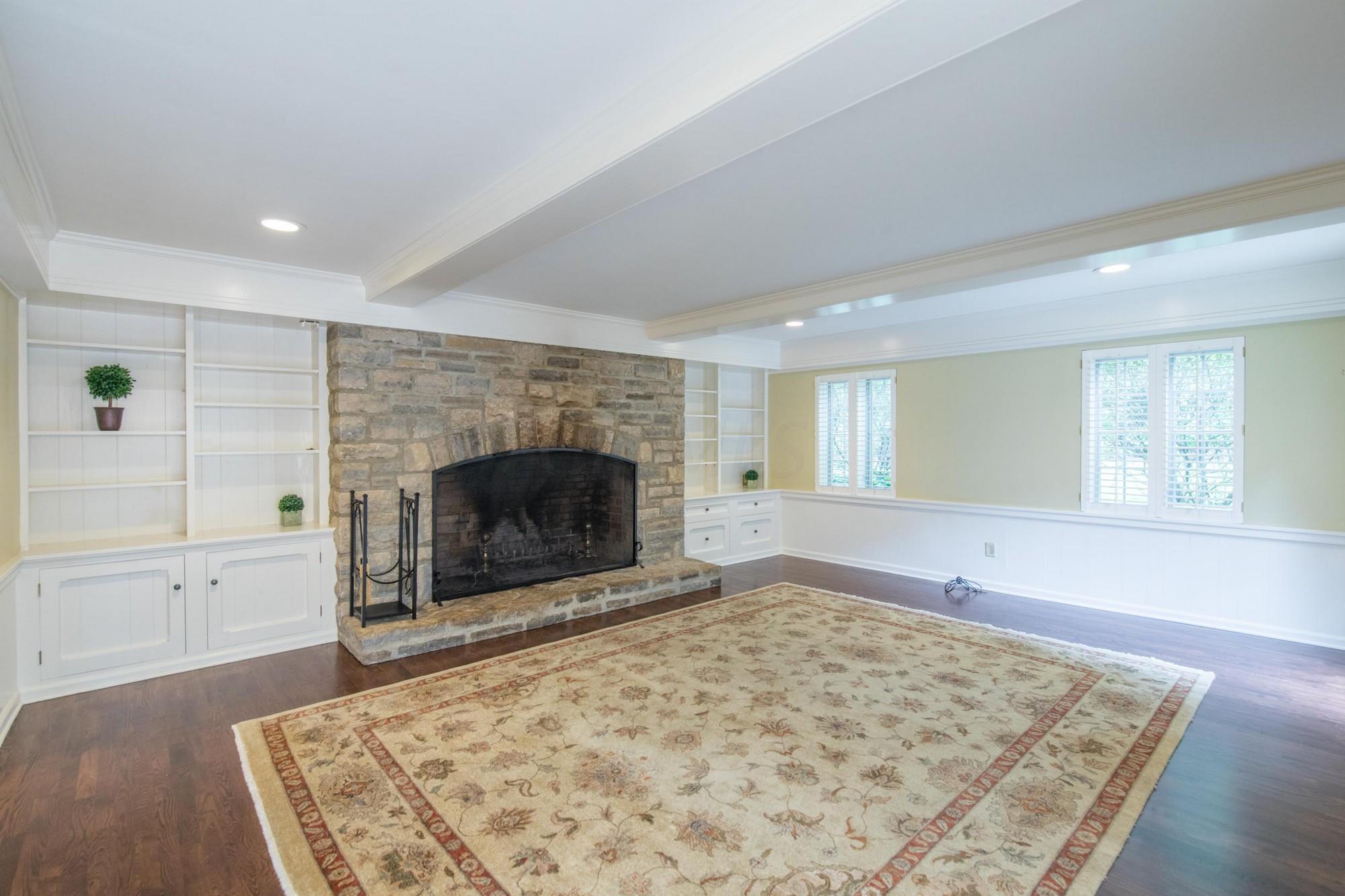 2366 Club Road Columbus, OH 43221 - Photo 16 of 48