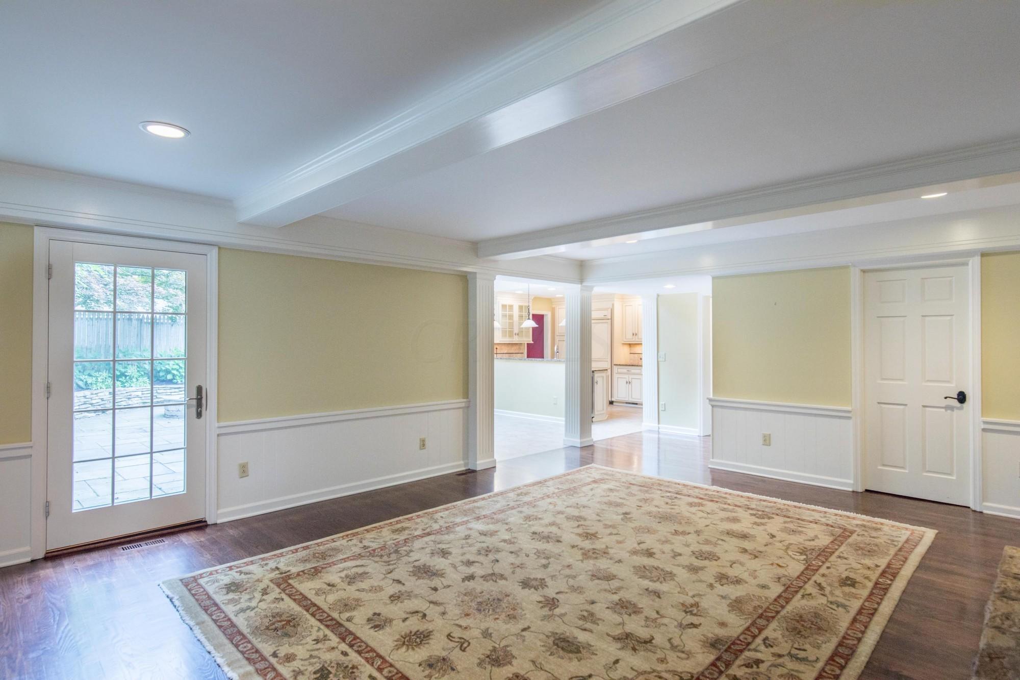 2366 Club Road Columbus, OH 43221 - Photo 19 of 48
