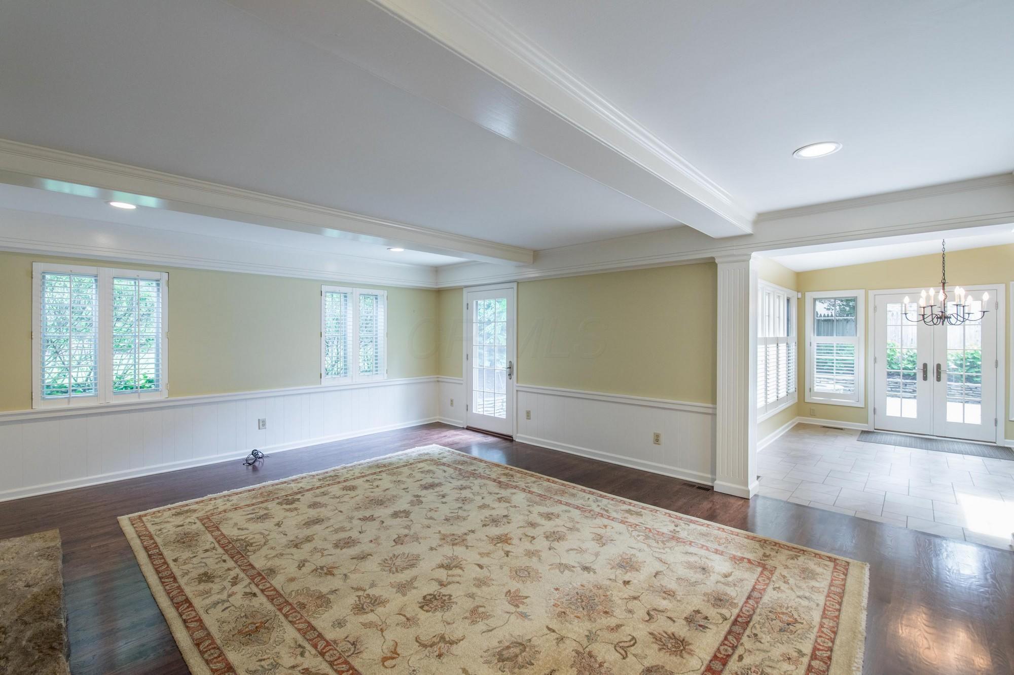 2366 Club Road Columbus, OH 43221 - Photo 20 of 48