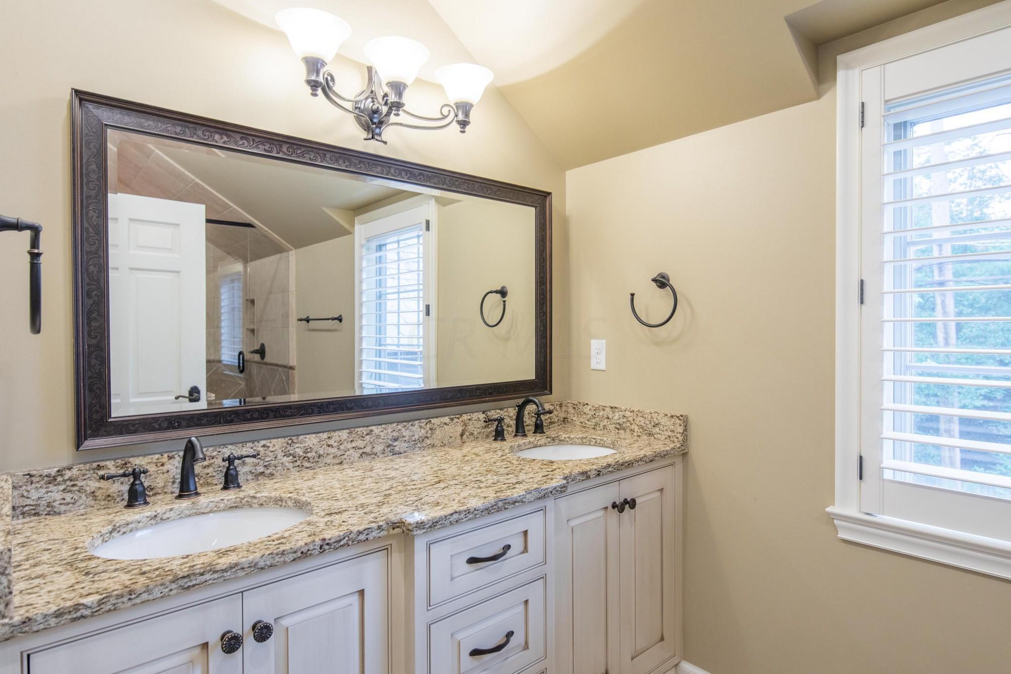 2366 Club Road Columbus, OH 43221 - Photo 26 of 48