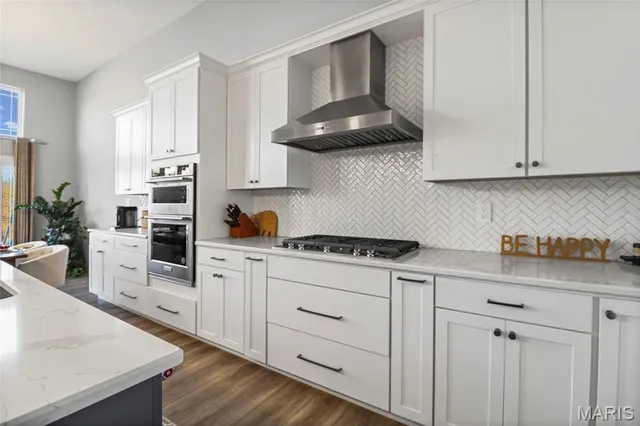 $550,000 | 155 Palais Court, St. Charles, MO 63301