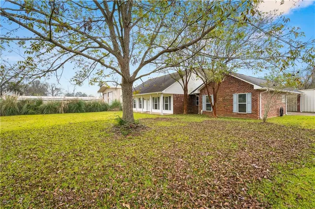 $285,000 | 6031 Bayou Rapides Road, Alexandria, LA 71303