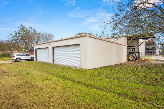 $285,000 | 6031 Bayou Rapides Road, Alexandria, LA 71303