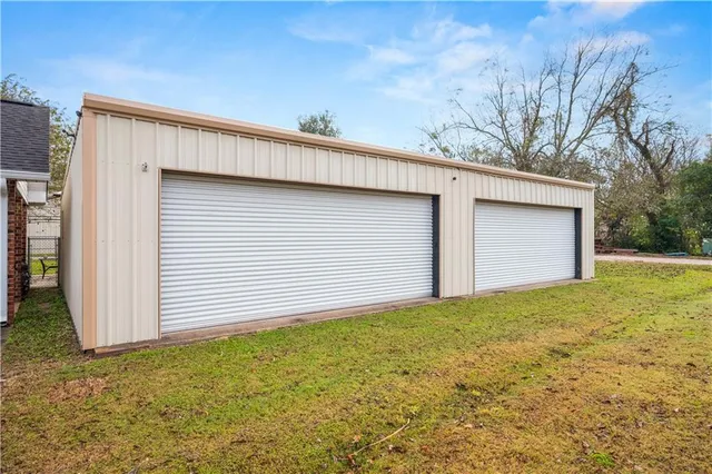 $285,000 | 6031 Bayou Rapides Road, Alexandria, LA 71303