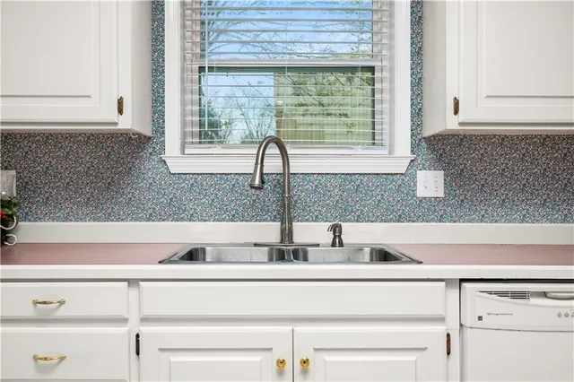 $285,000 | 6031 Bayou Rapides Road, Alexandria, LA 71303