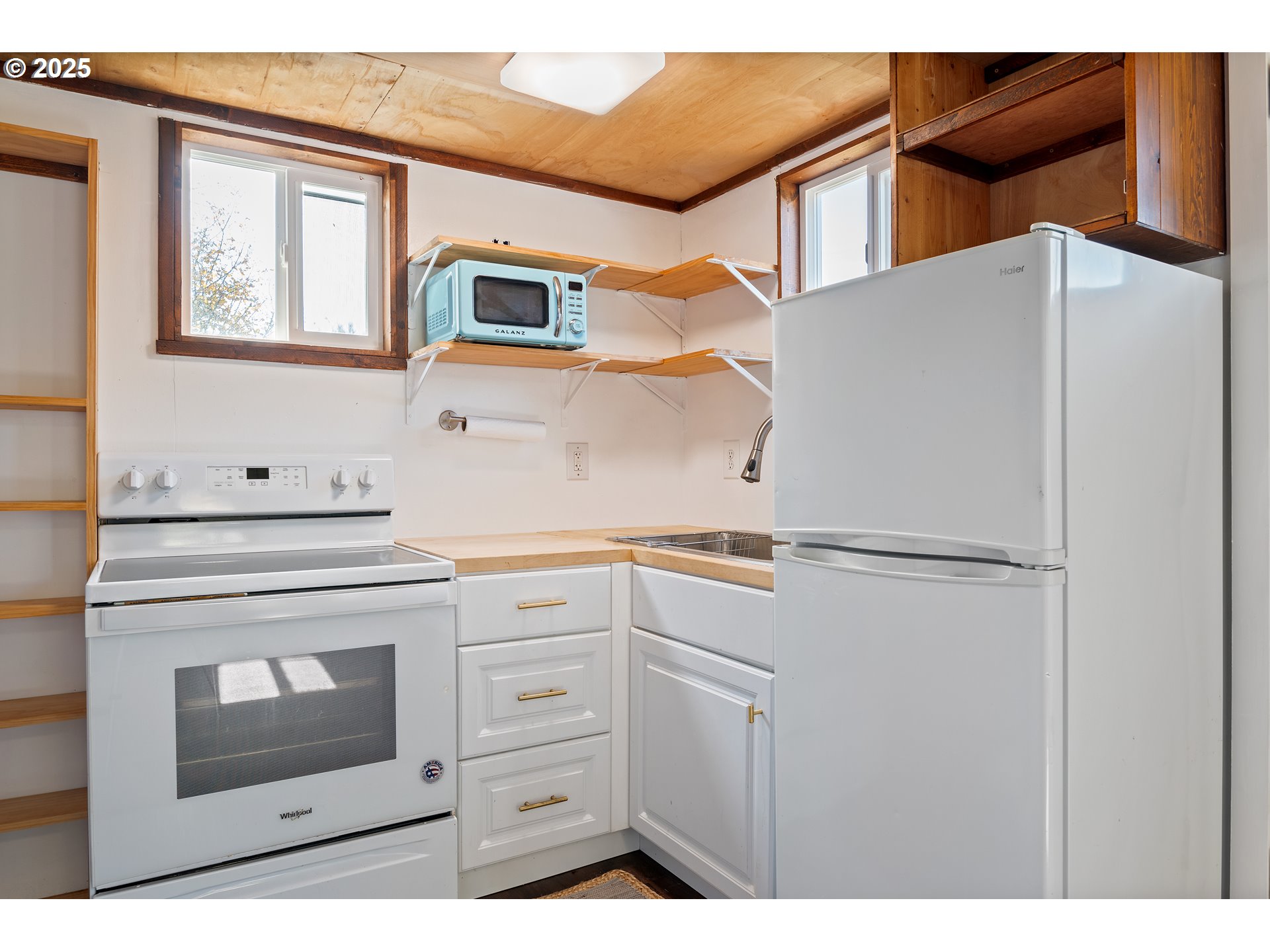 942 Stella Road Longview, WA 98632 - Photo 9 of 28