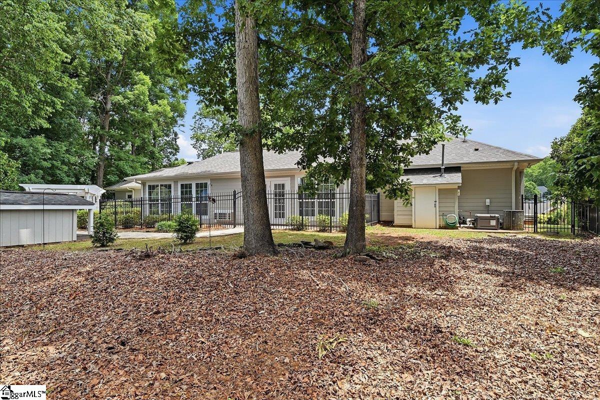 102 Greenleaf Lane Easley, SC 29642 - Photo 36 of 49