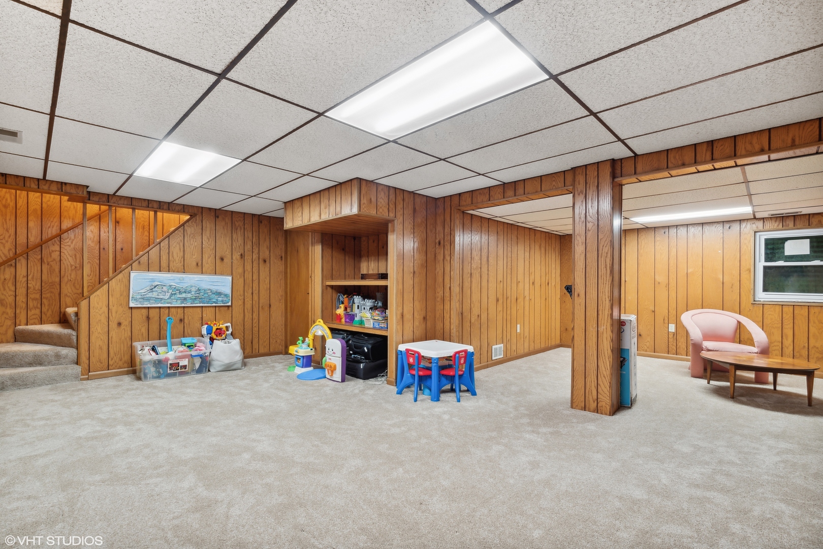 1331 Devonshire Road Buffalo Grove, IL 60089 - Photo 14 of 15 a view of a room with table and chairs