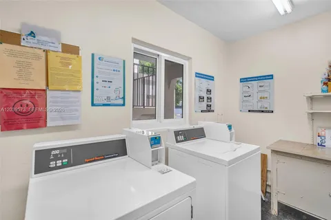 $289,000 | 4143 North Ocean Boulevard, Unit 208, Fort Lauderdale, FL 33308