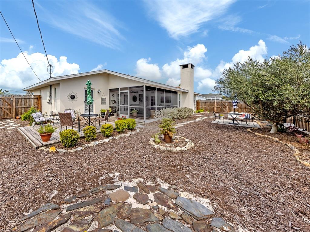 1345 Olympia Road Venice, FL 34293 - Photo 25 of 55