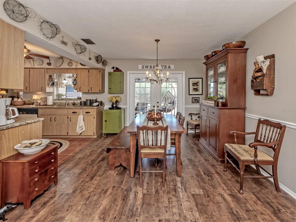 1345 Olympia Road Venice, FL 34293 - Photo 6 of 55