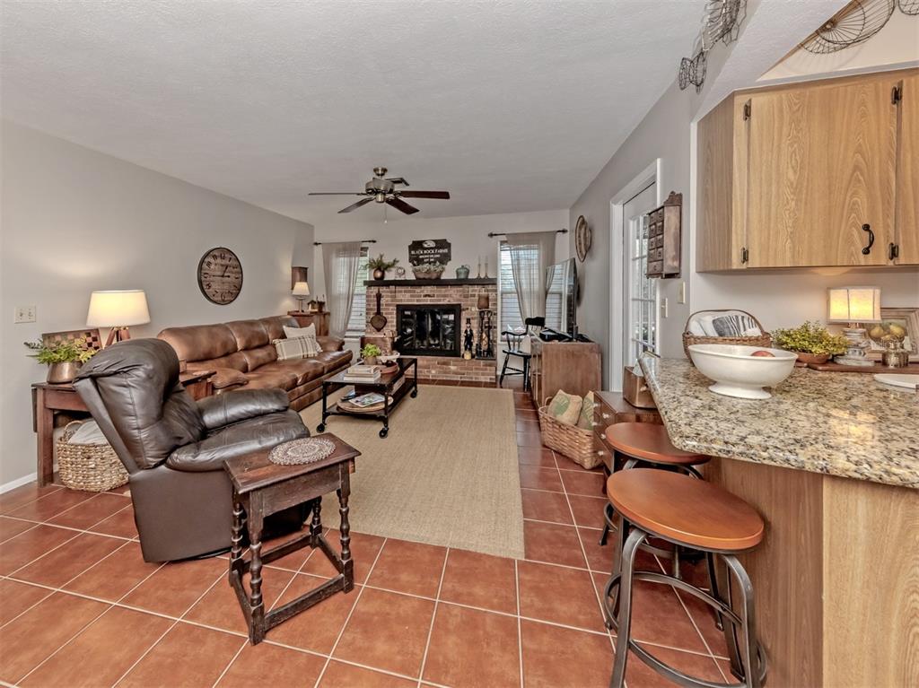 1345 Olympia Road Venice, FL 34293 - Photo 10 of 55