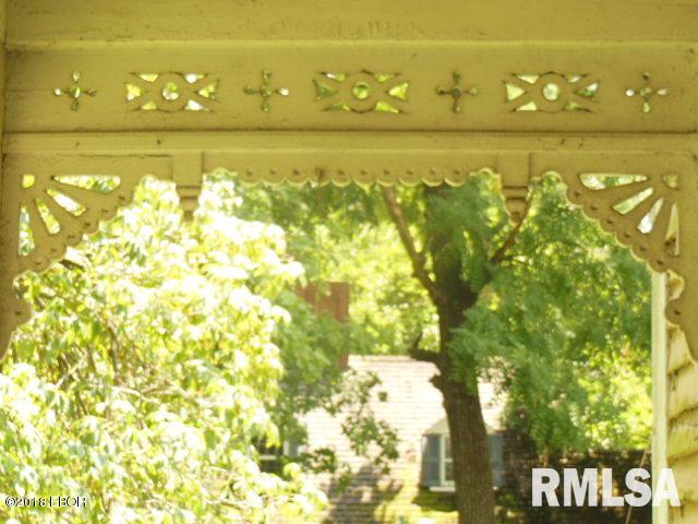 511 North Locust Street Flora, IL 62839 - Photo 23 of 32 Gallery Image 23