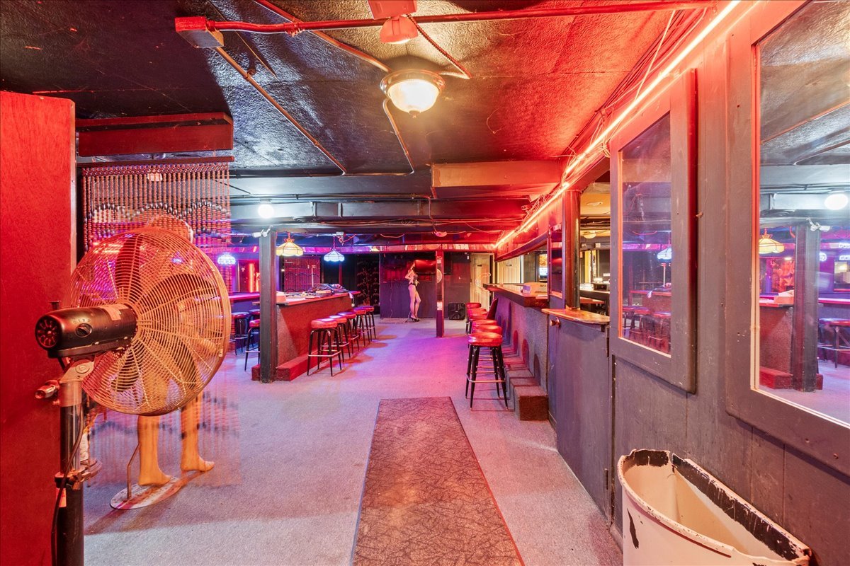 111 Patterson Road Joliet, IL 60436 - Photo 13 of 47