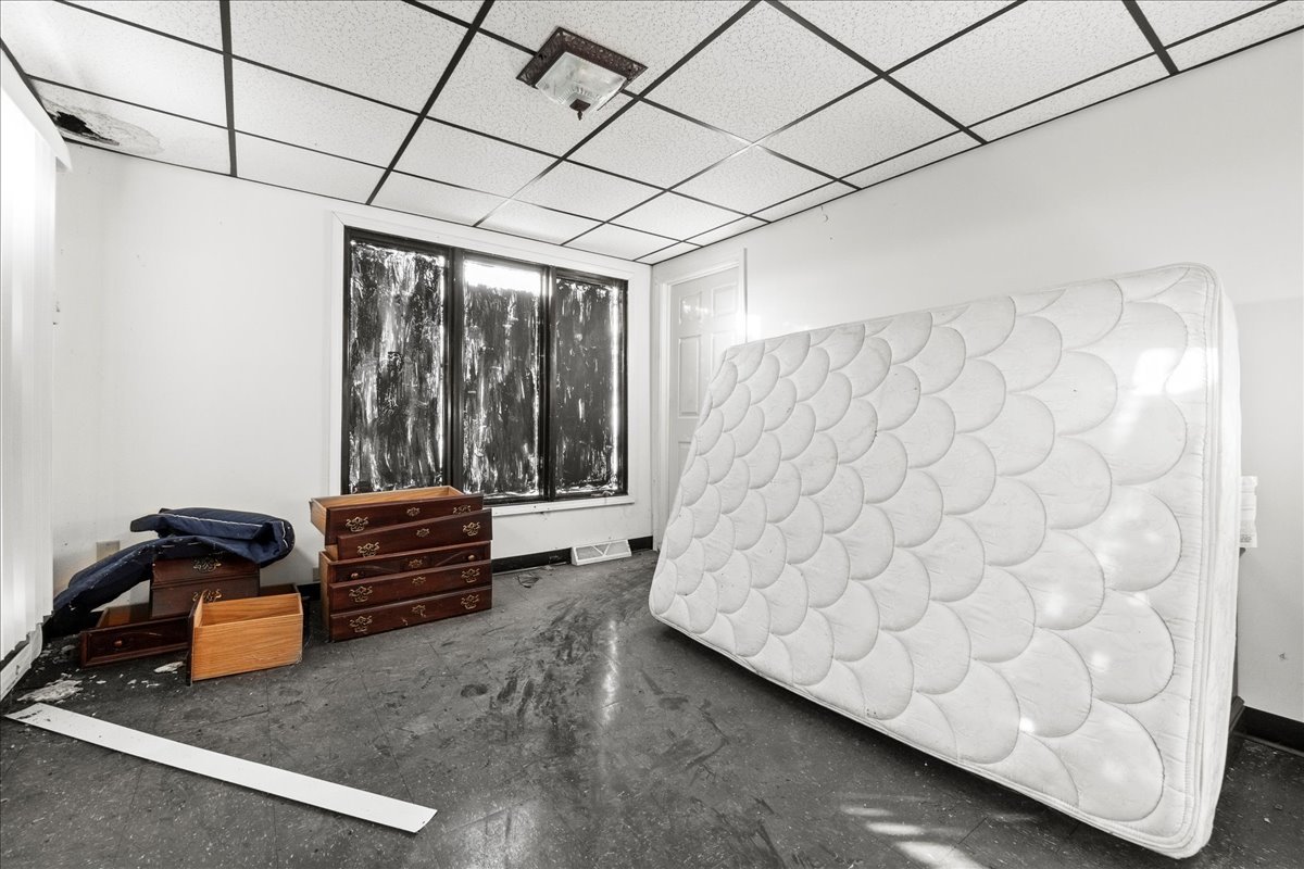 111 Patterson Road Joliet, IL 60436 - Photo 43 of 47