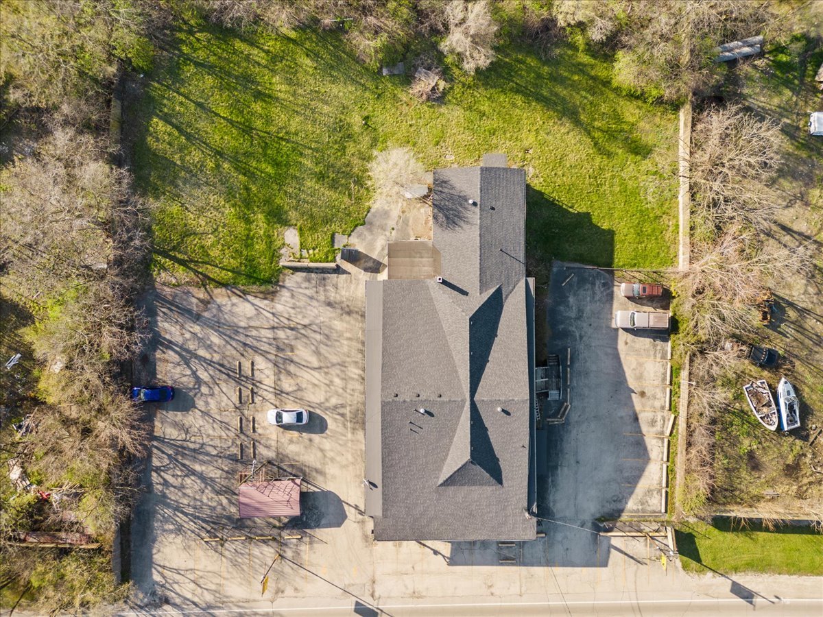 111 Patterson Road Joliet, IL 60436 - Photo 8 of 47