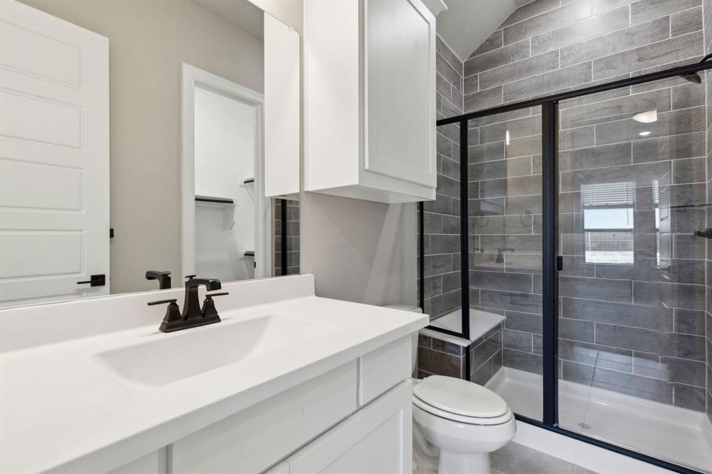 201 Cross Timbers Street Azle, TX 76020 - Photo 13 of 30 Representative