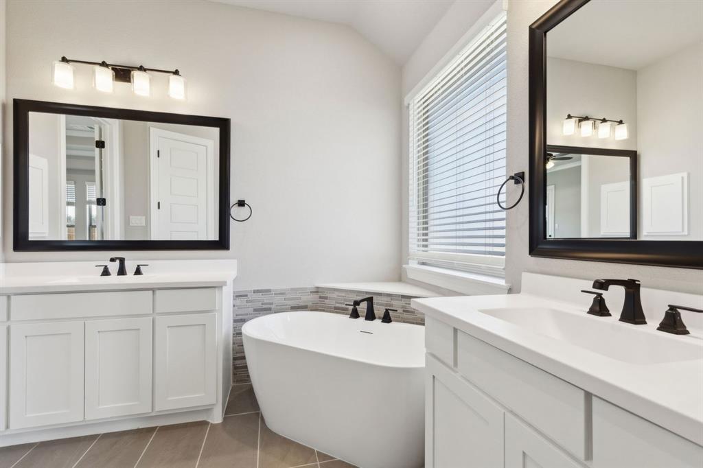 201 Cross Timbers Street Azle, TX 76020 - Photo 17 of 30 Representative