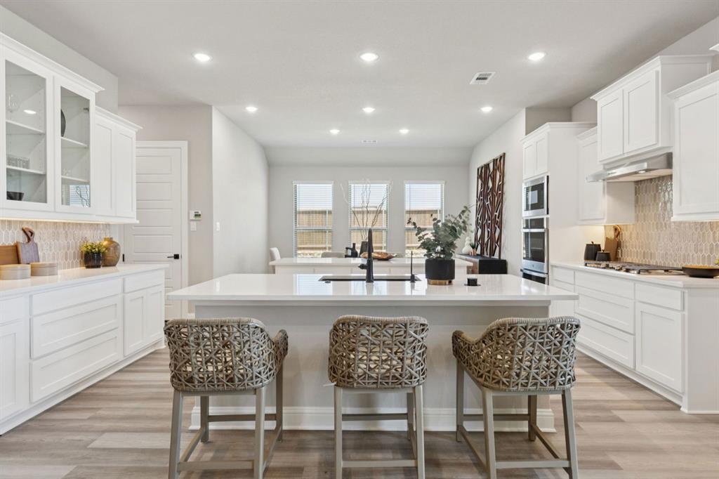 201 Cross Timbers Street Azle, TX 76020 - Photo 19 of 30 Representative