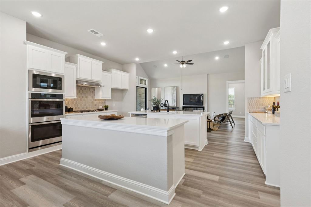 201 Cross Timbers Street Azle, TX 76020 - Photo 20 of 30 Representative