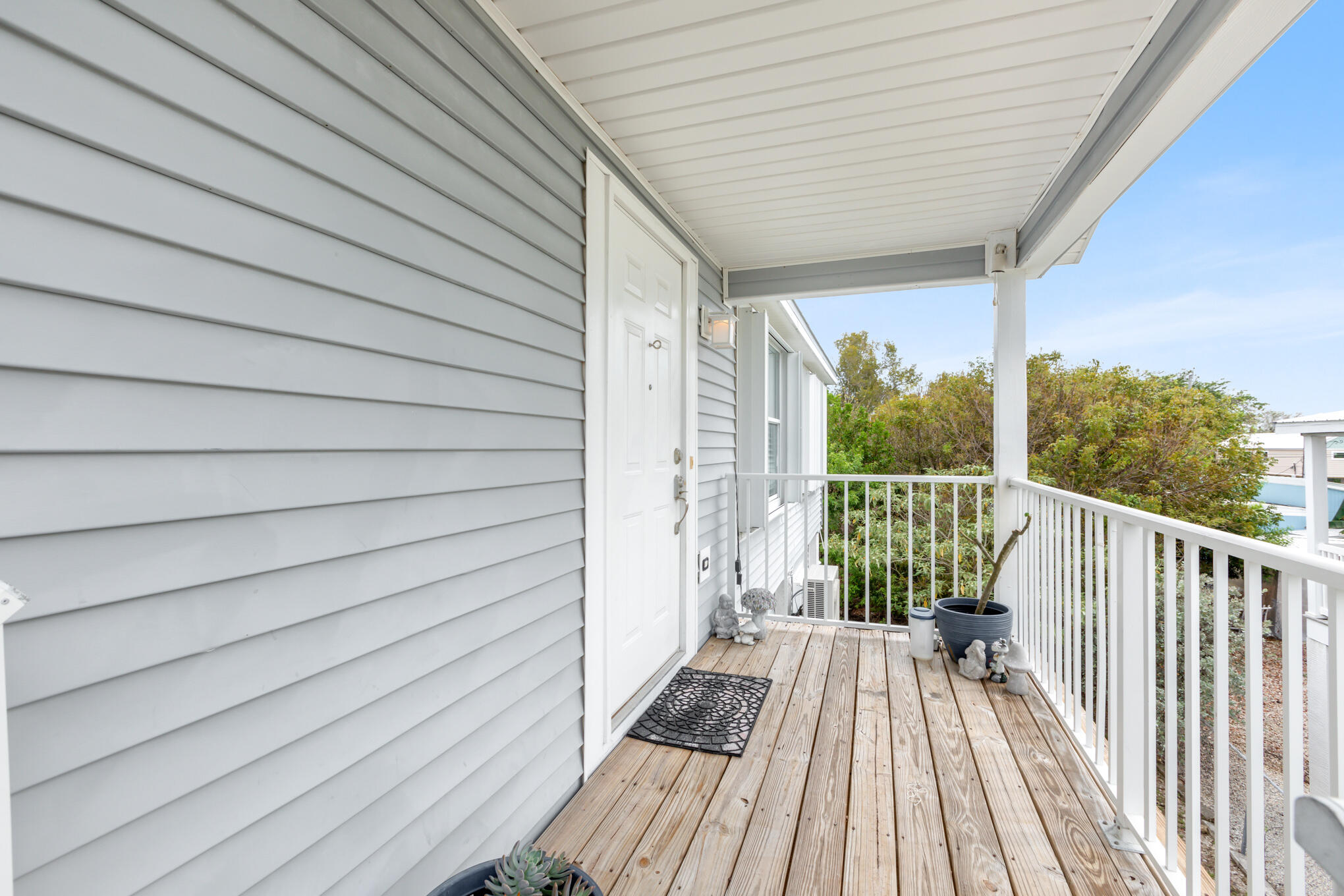 30946 Edward Road Big Pine Key, FL 33043 - Photo 3 of 18 30946 EDWARD ROAD WEB-3