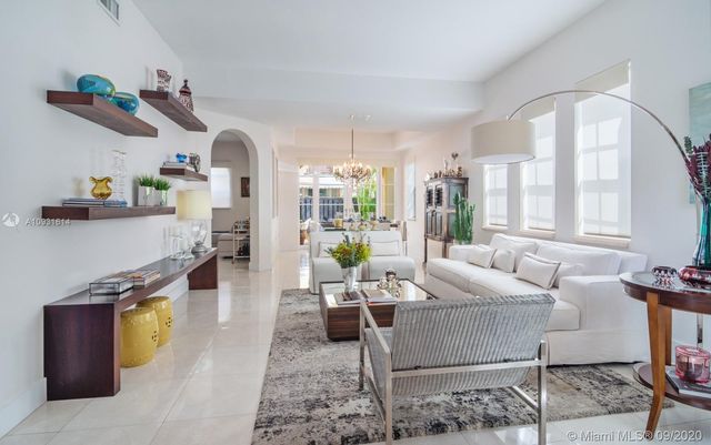 $561,000 | 18445 Northeast 30th Avenue, Unit 18445, Aventura, FL 33160