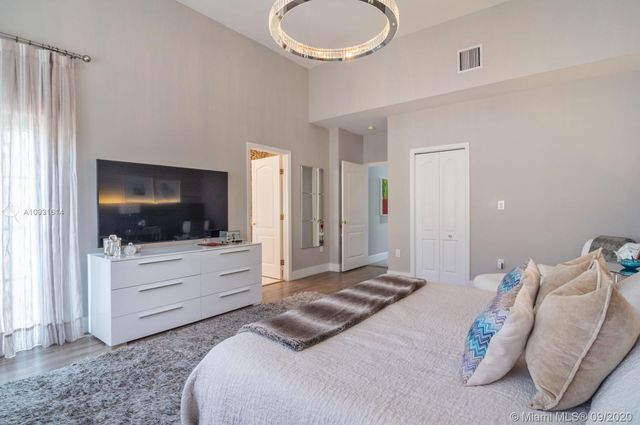 $561,000 | 18445 Northeast 30th Avenue, Unit 18445, Aventura, FL 33160