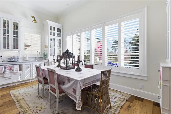 $2,100,000 | 5917 Sawgrass Court, Lake Charles, LA 70605