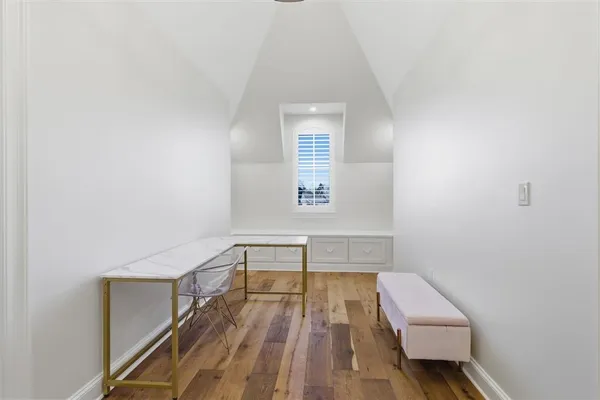 $2,100,000 | 5917 Sawgrass Court, Lake Charles, LA 70605