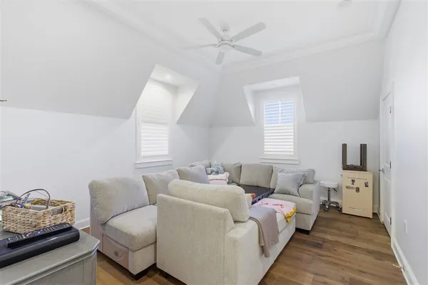 $2,100,000 | 5917 Sawgrass Court, Lake Charles, LA 70605