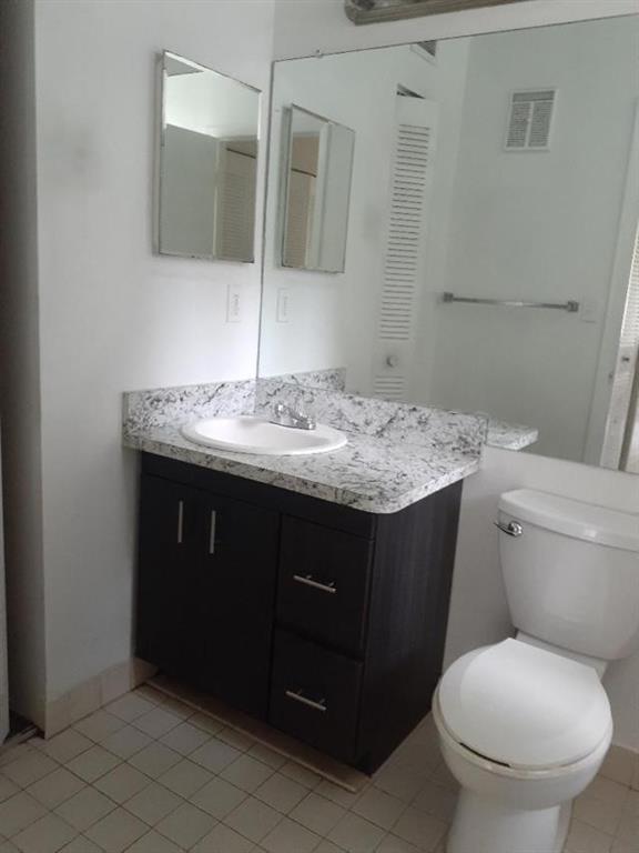 911 Lyons Road, Unit 2207 Coconut Creek, FL 33063 - Photo 6 of 15 GetMedia (6)