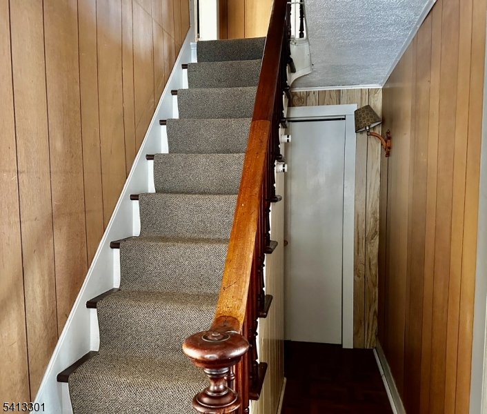 13 Ice Plant Road Lafayette, NJ 07848 - Photo 2 of 14 a view of entryway