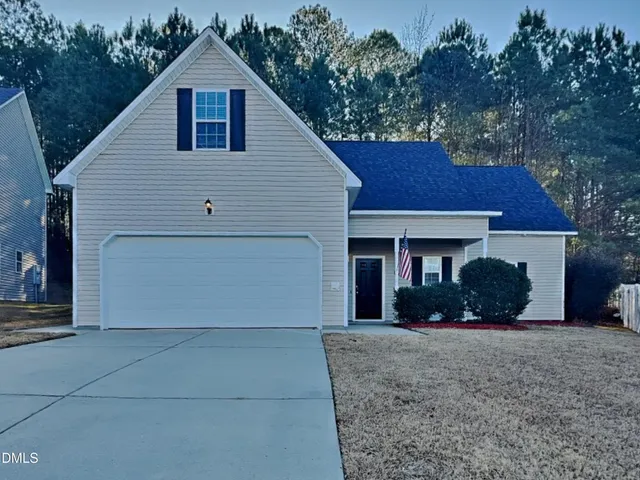 $2,299 | 633 Prickly Pear Drive, Fuquay-Varina, NC 27526