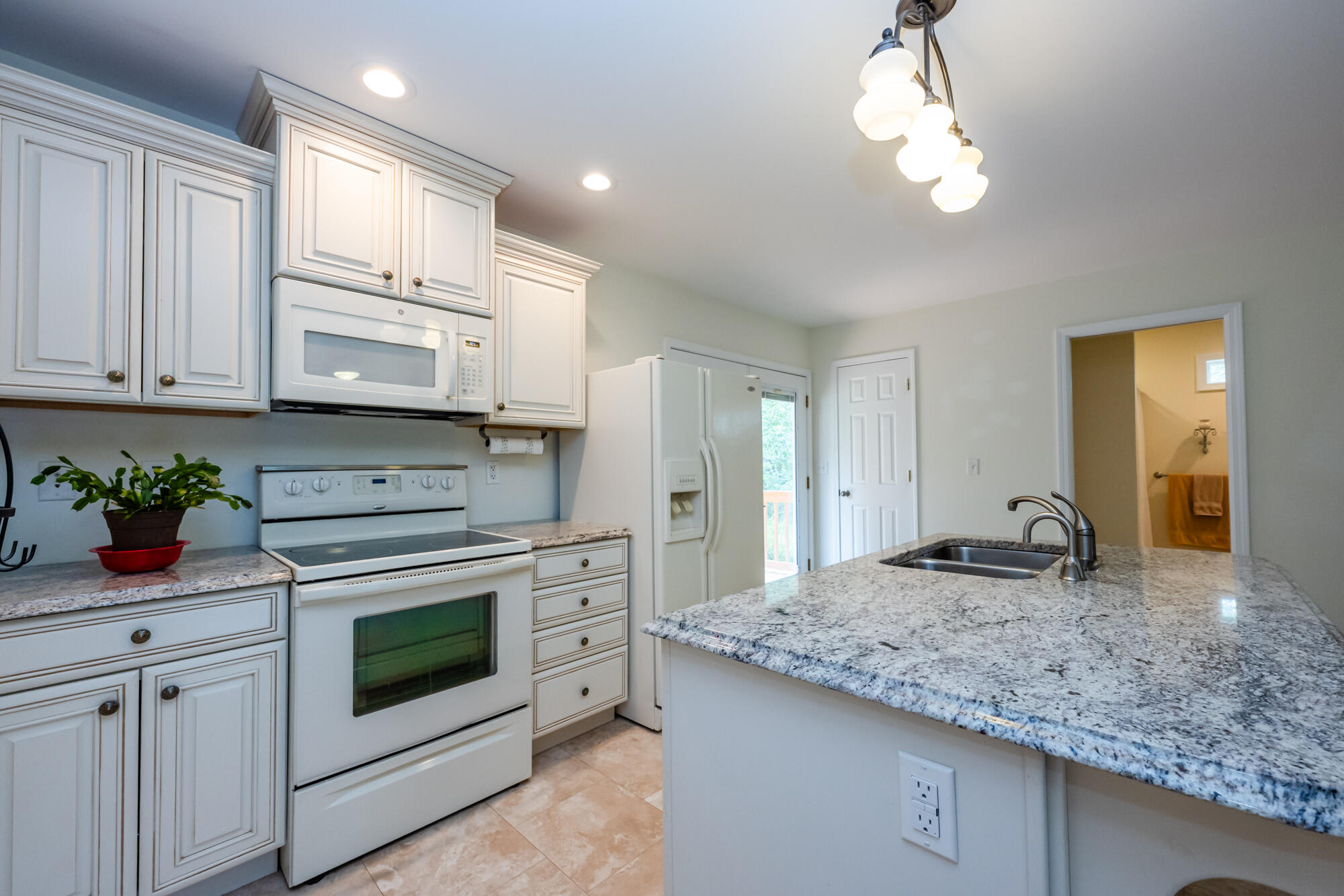 5570 Territorial Road Benton Harbor, MI 49022 - Photo 6 of 60 Territorial-128