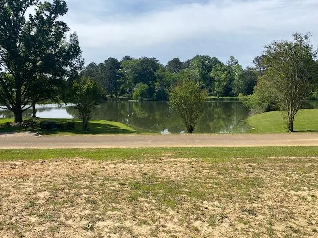 $79,900 | 111 Cedar Ridge Road, McComb, MS 39648