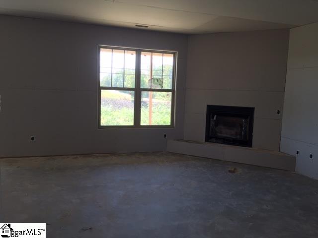 219 Downs Road Greenville, SC 29617 - Photo 3 of 5 Gallery Image 3