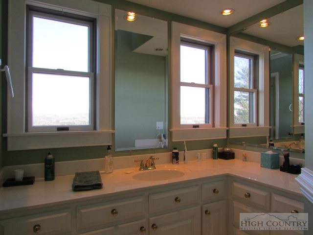 478 Forestridge Drive Boone, NC 28607 - Photo 15 of 41 Gallery Image 15