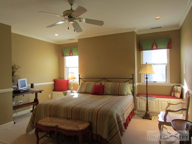 478 Forestridge Drive Boone, NC 28607 - Photo 17 of 41 Gallery Image 17