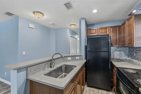 $499,900 | 2421 East 17th Avenue, Tampa, FL 33605