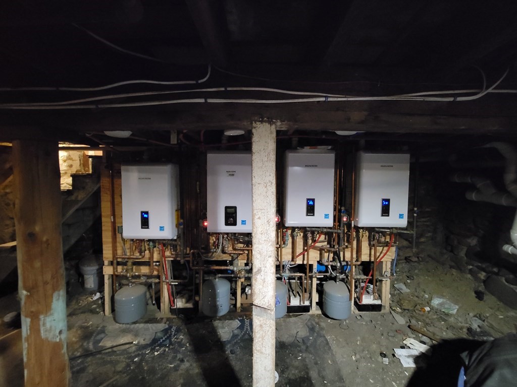 712 School Street Lowell, MA 01851 - Photo 13 of 13