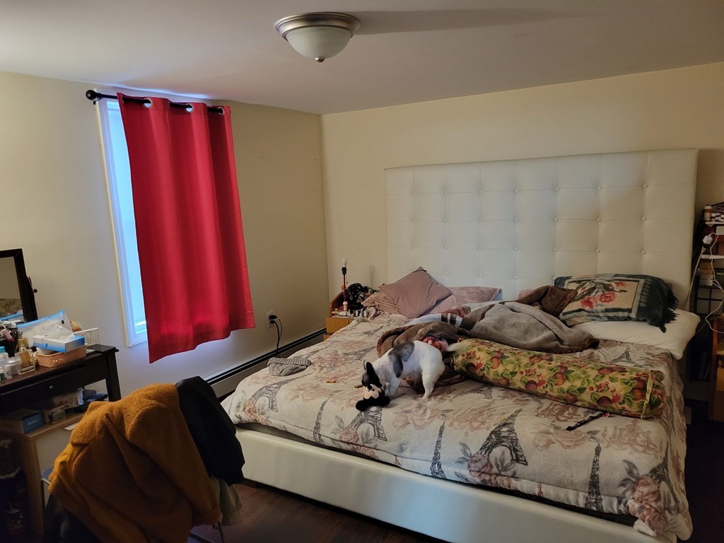 712 School Street Lowell, MA 01851 - Photo 3 of 13