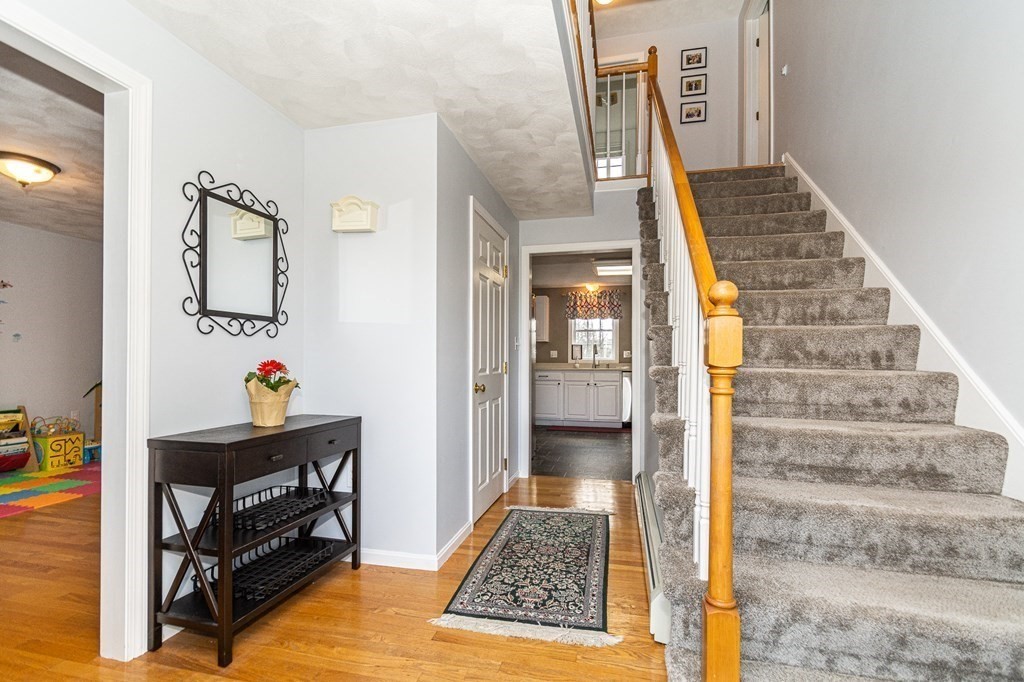 21 Pear Tree Road Haverhill, MA 01830 - Photo 3 of 32 Gallery Image 3