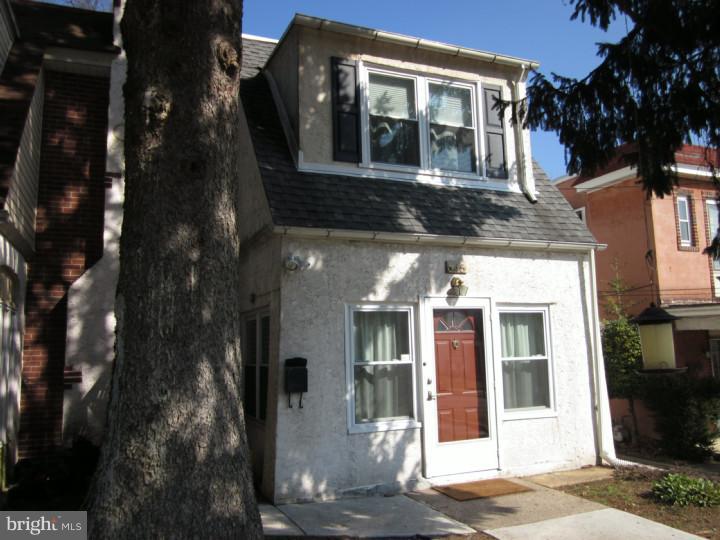 645 Arbor Road Cheltenham, PA 19012 - Photo 2 of 20