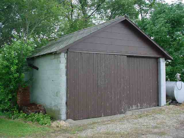 2048 North Lowpoint Road Lowpoint, IL 61545 - Photo 2 of 9