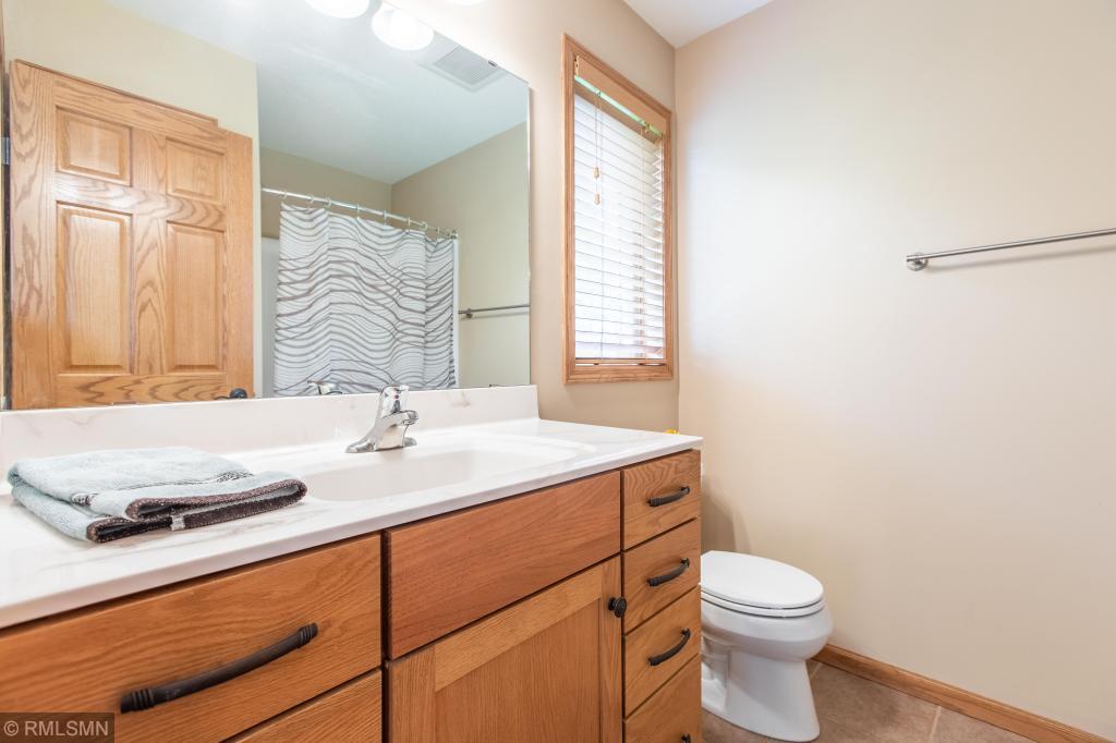 2674 Flagstone Lane Northwest Rochester, MN 55901 - Photo 21 of 27 Gallery Image 21